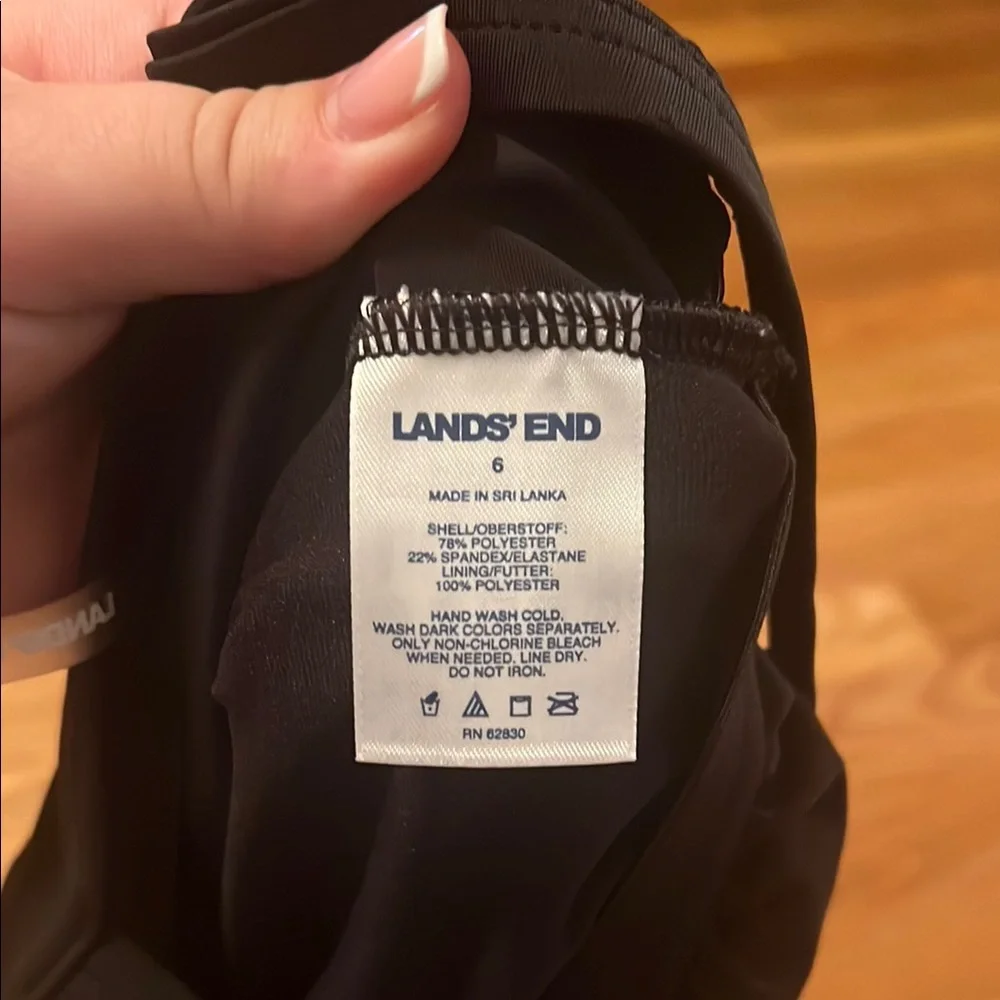 Lands' End Black Women's X-back One Piece Swimsuit‎ size 6 - Picture 6 of 8